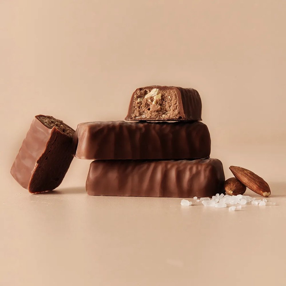 Organic Almond & Sea Salt M'lk Chocolate Bar Rhythm 108 15x33g Organic Almond & Sea Salt M'lk Chocolate Bar Rhythm 108 15x33g