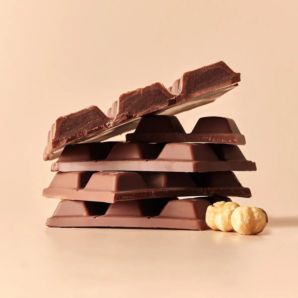 Organic Hazelnut Truffle Filled M*lk Chocolate Tablet Rhythm 108 9x100g Organic Hazelnut Truffle Filled M*lk Chocolate Tablet Rhythm 108 9x100g