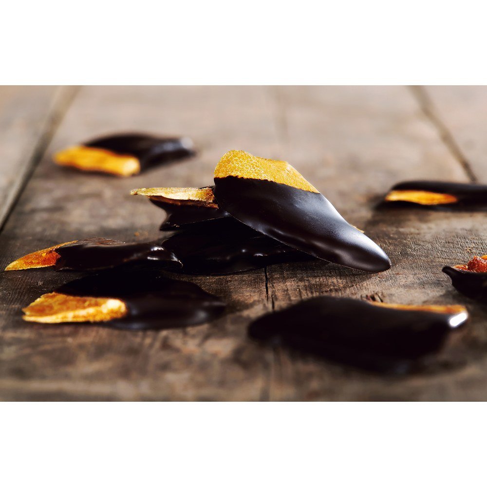 Organic 73% Dark Chocolate Dipped Mango Cocoa Loco 6x110g Organic 73% Dark Chocolate Dipped Mango Cocoa Loco 6x110g